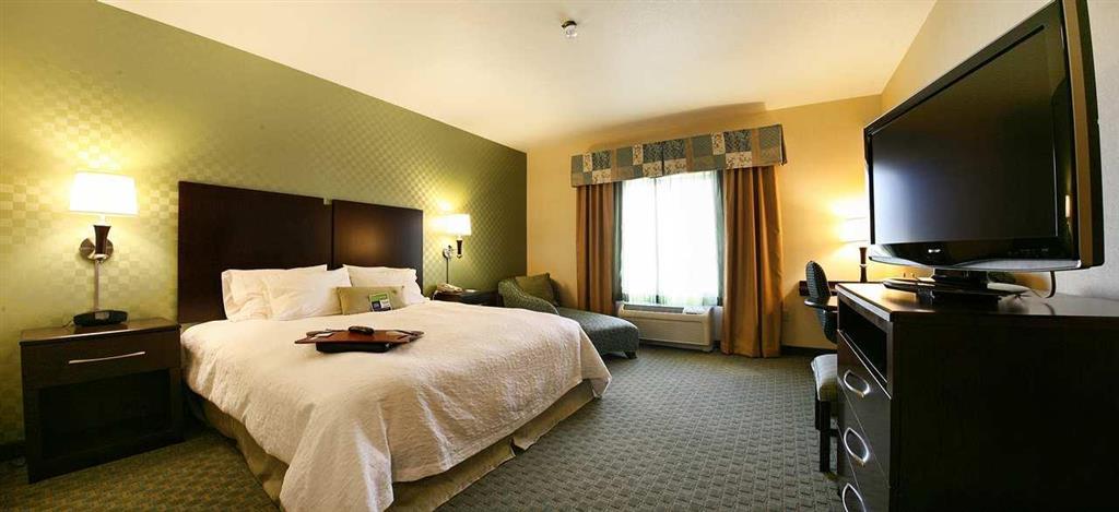 Hampton By Hilton Hotel Brentwood Ruang foto